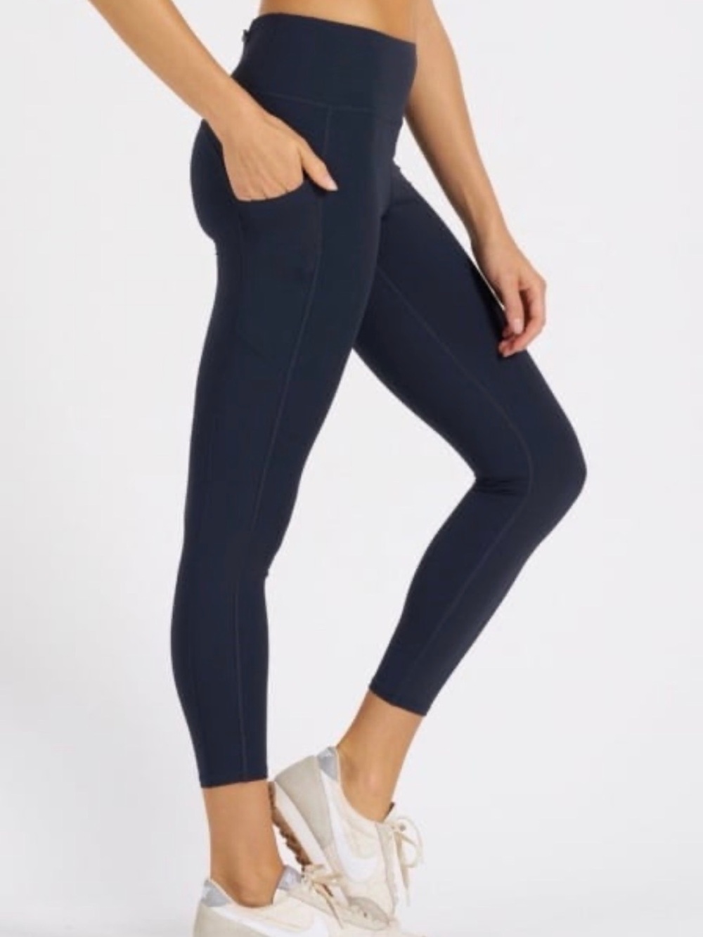 EUC Vuori Stride Leggings Medium